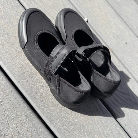 Free People Shoes - Free People Black Neoprene Mary Jane Flats Strap Comfort Shoes Size 7